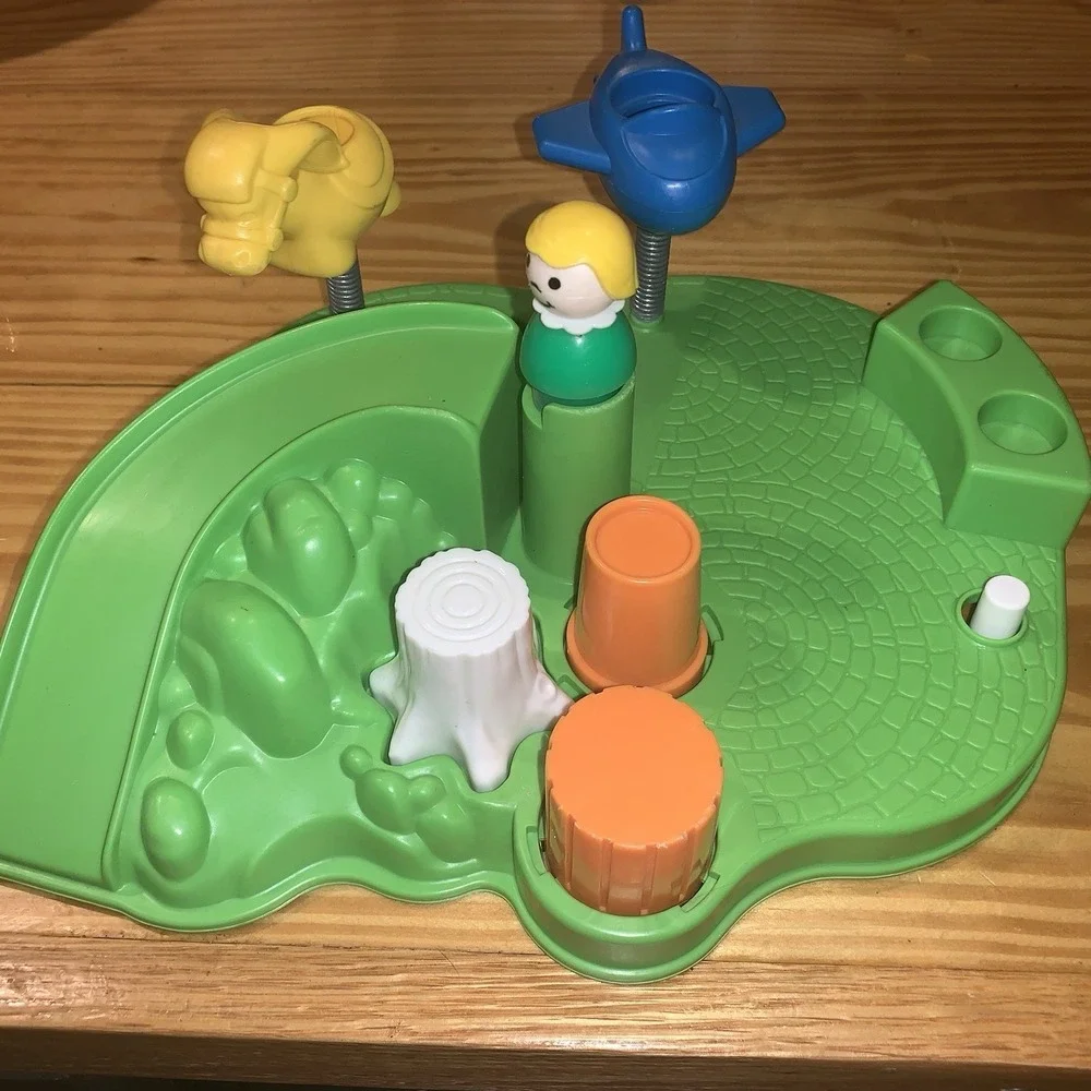 Fisher-Price Original Little People #2525 Little People Playground Base W Figure
